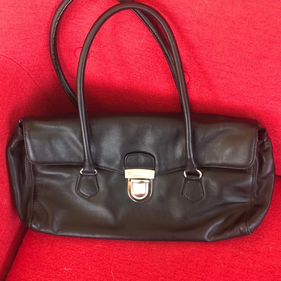 Prada Handbags - Black leather Prada purse in great condition